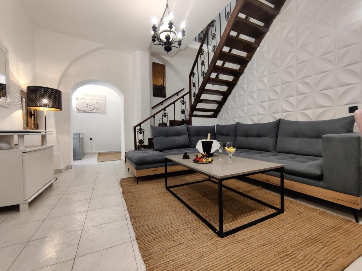 A Unique 3-4 Bedrooms House In Old Town Rhodes City 외부 사진