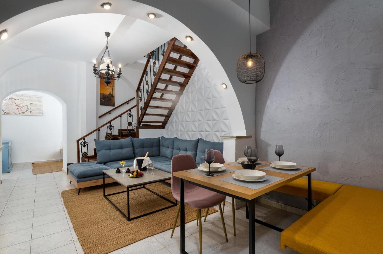 A Unique 3-4 Bedrooms House In Old Town Rhodes City 외부 사진