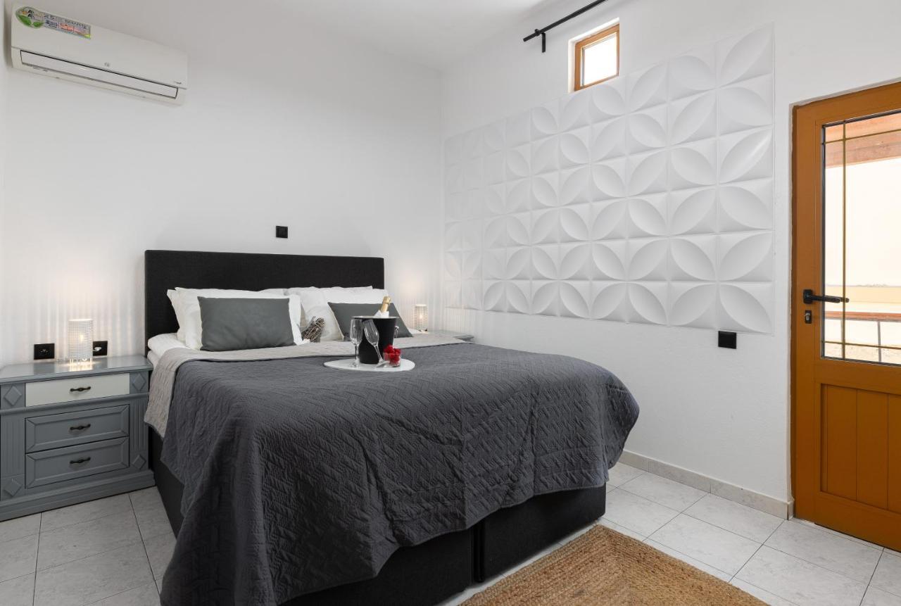 A Unique 3-4 Bedrooms House In Old Town Rhodes City 외부 사진