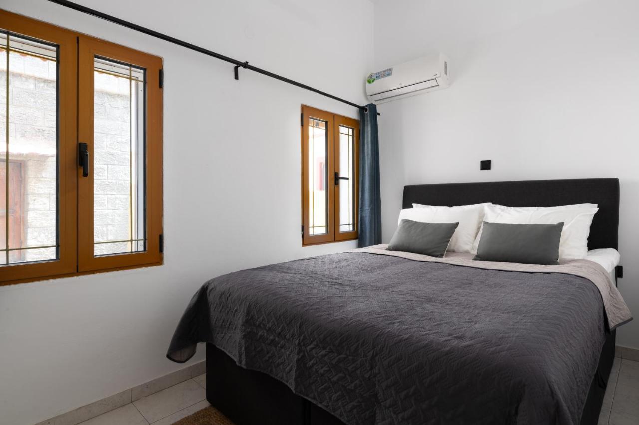 A Unique 3-4 Bedrooms House In Old Town Rhodes City 외부 사진